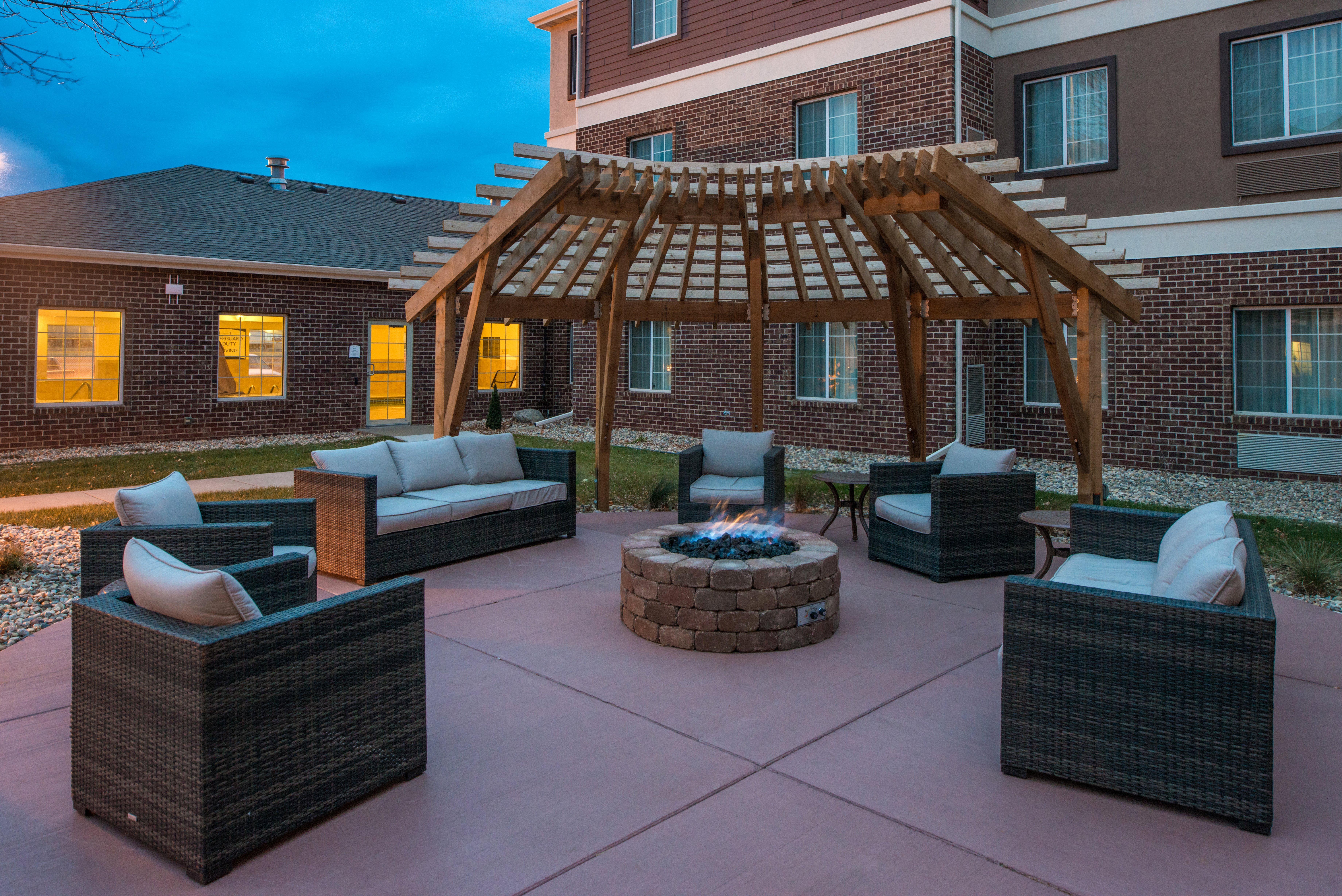 Staybridge Suites Sioux Falls At Empire Mall By Ihg Kültér fotó